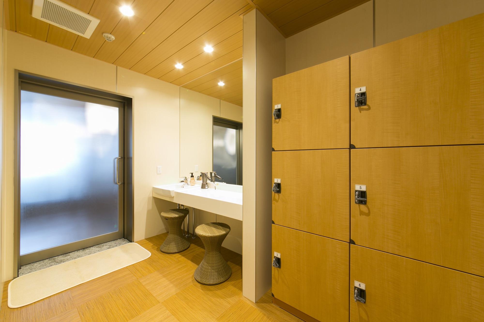 Business Hotel Kosanagi 토요타 외부 사진