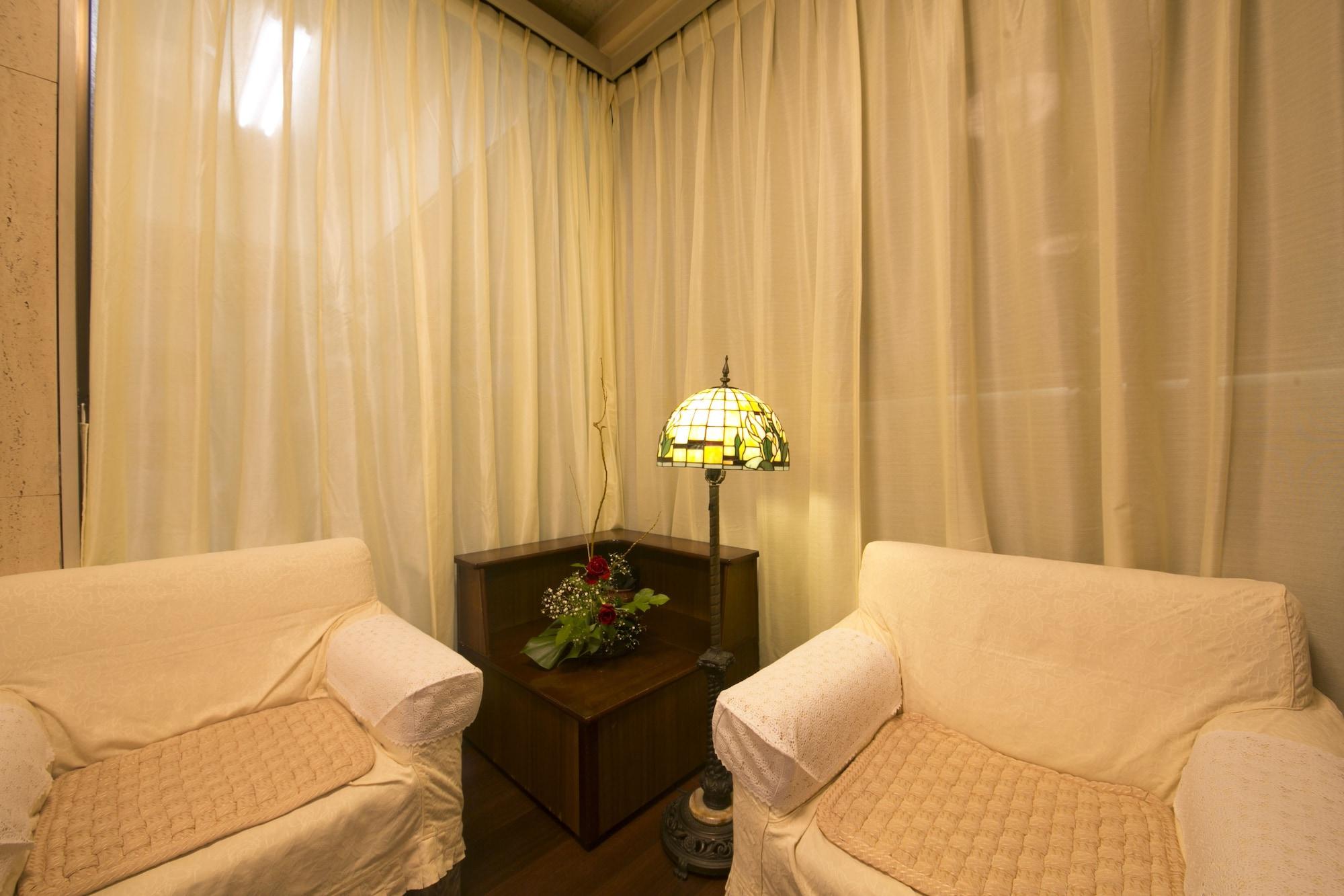 Business Hotel Kosanagi 토요타 외부 사진