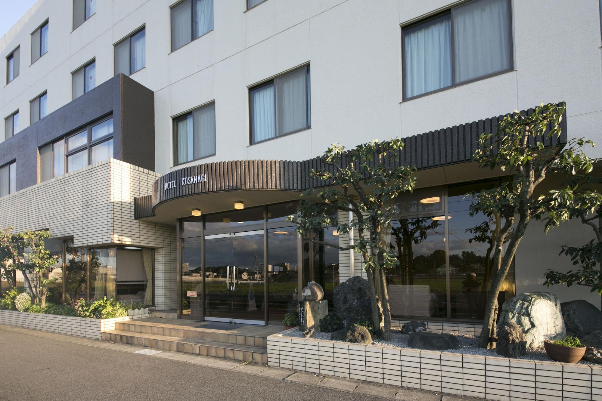 Business Hotel Kosanagi 토요타 외부 사진
